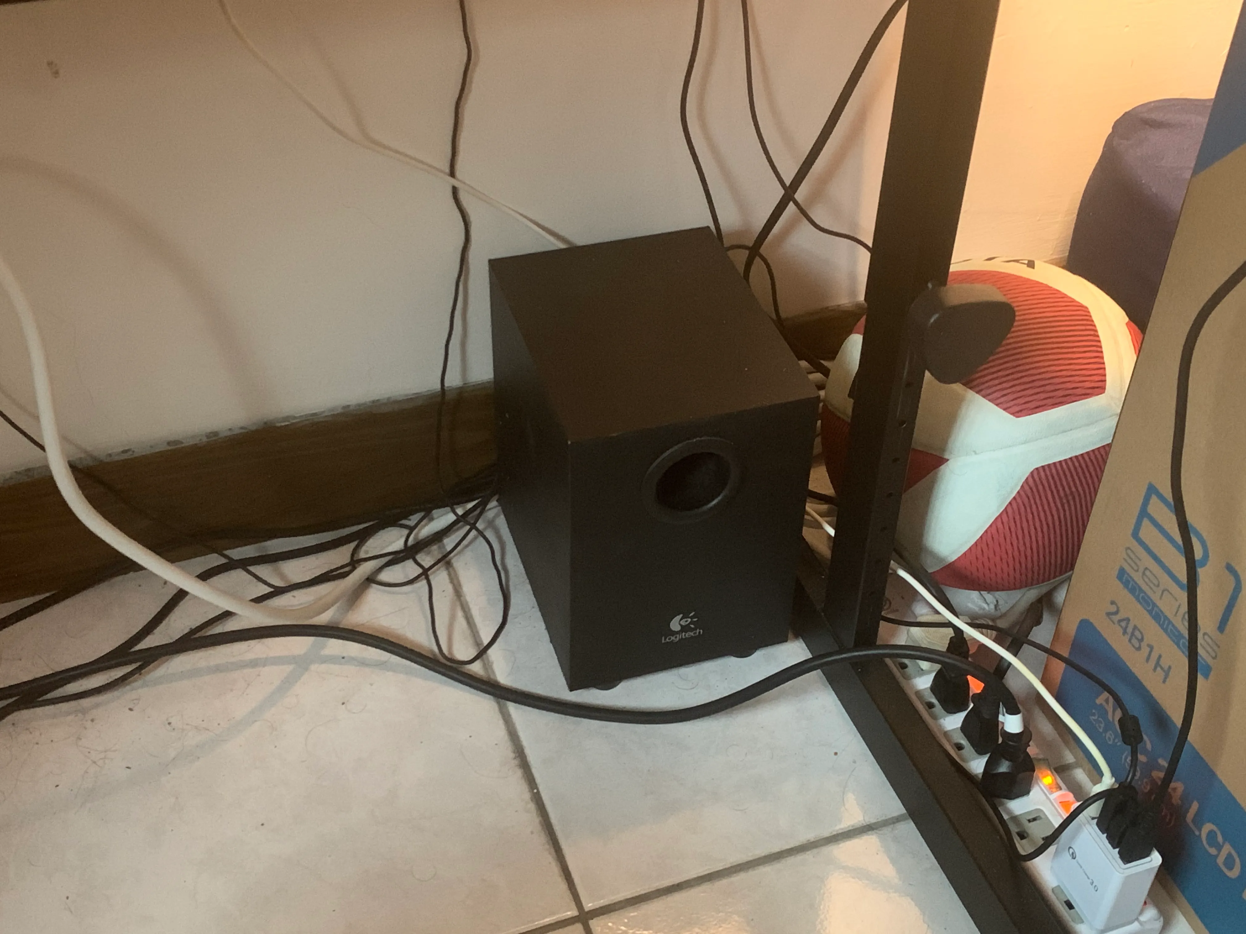 subwoofer.jpg